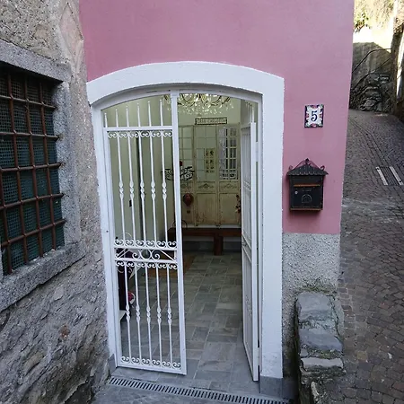 Casa Carlotta Oda ve Kahvaltı Perledo