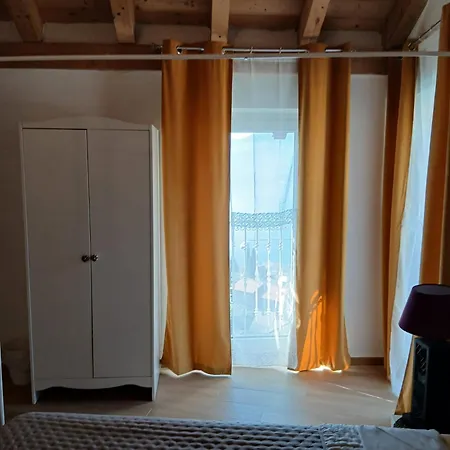 Casa Carlotta Oda ve Kahvaltı 3*